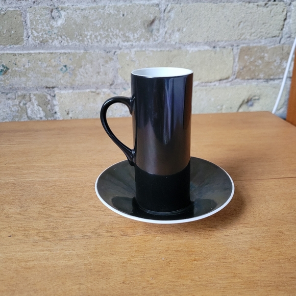 Vintage Lagardo Tackett Schmid Black Porcelain Espresso Cup with Saucer - Picture 1 of 7
